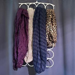 8 different scarves as bundle